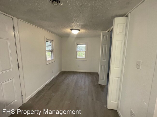 Building Photo - 3 br, 2 bath House - 1114 S Golden