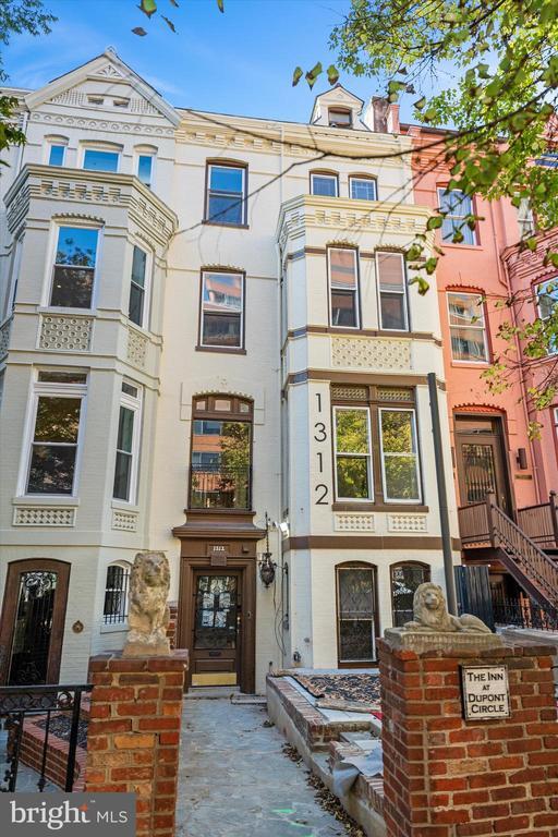 Building Photo - 1312 19th St NW