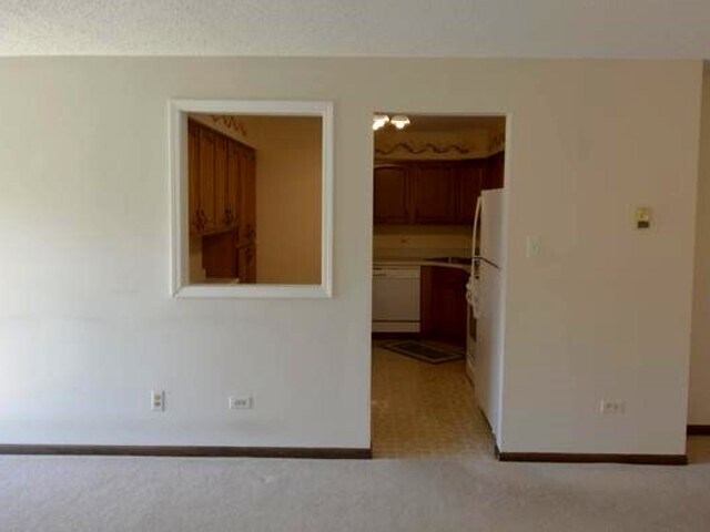Building Photo - 4 Timber Ln