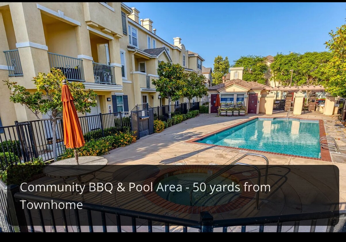 Foto principal - 3 bedrooms townhome in Eastlake/Otay Ranch...