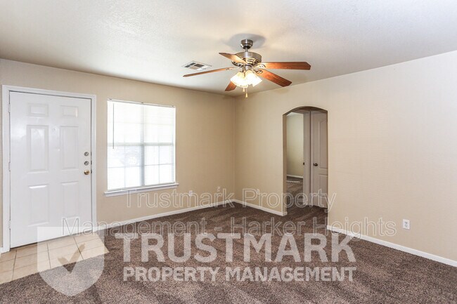 Building Photo - 411 Brittney Way