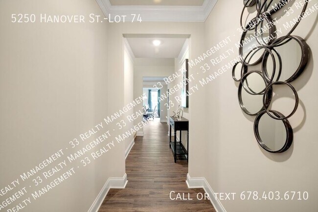 Foto del edificio - 5250 Hanover St