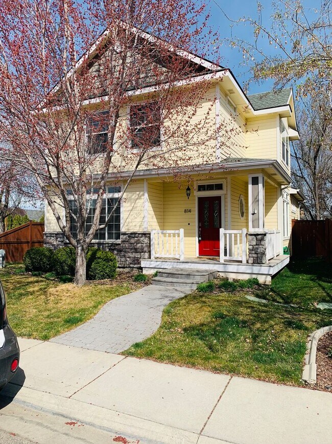 Foto del edificio - Beautiful Home In South East Boise!