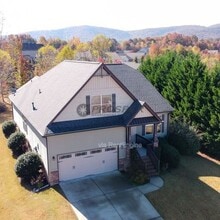 Building Photo - 709 Ravel Ct