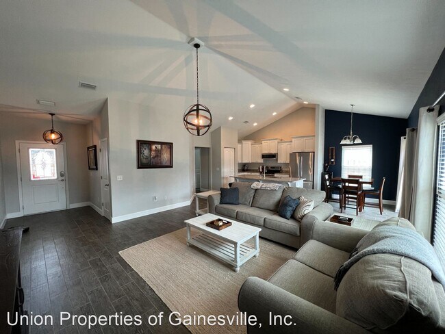 Foto del edificio - 3 br, 2 bath House - 16644 NW 192nd Terrace