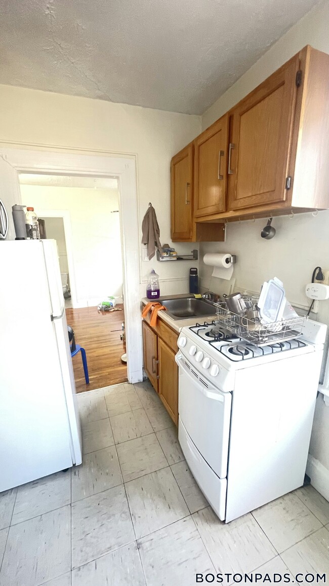 Foto del edificio - 44 Central St