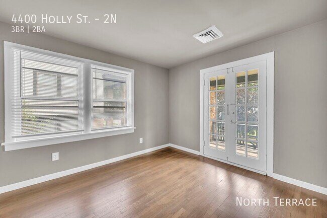 Building Photo - 4400 Holly St