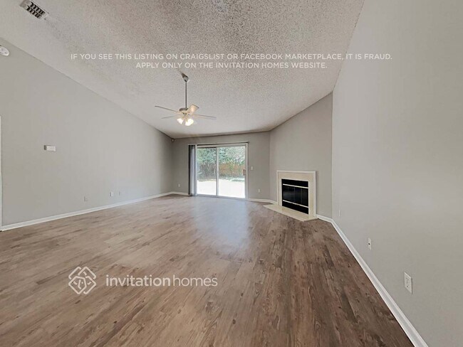 Foto del edificio - 12473 Hatton Chase Ln E