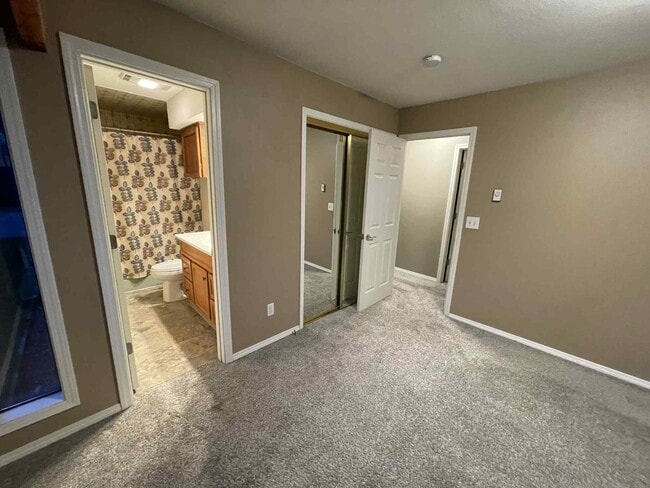 Photo - 10536 SW 43rd Ave House