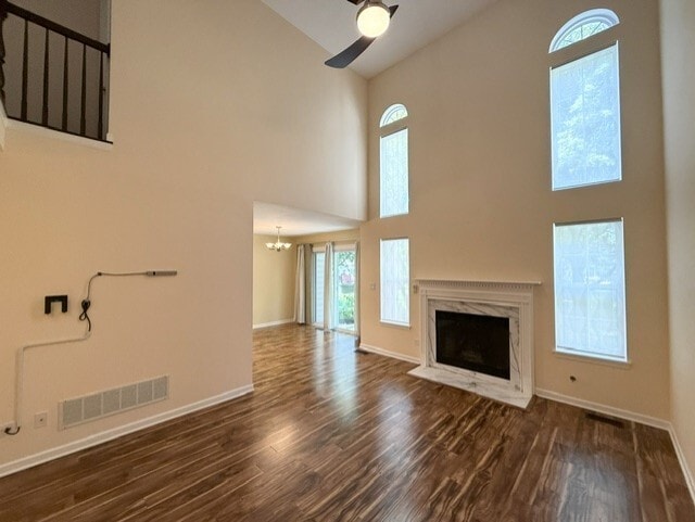 Building Photo - 707 Kingsbridge Dr