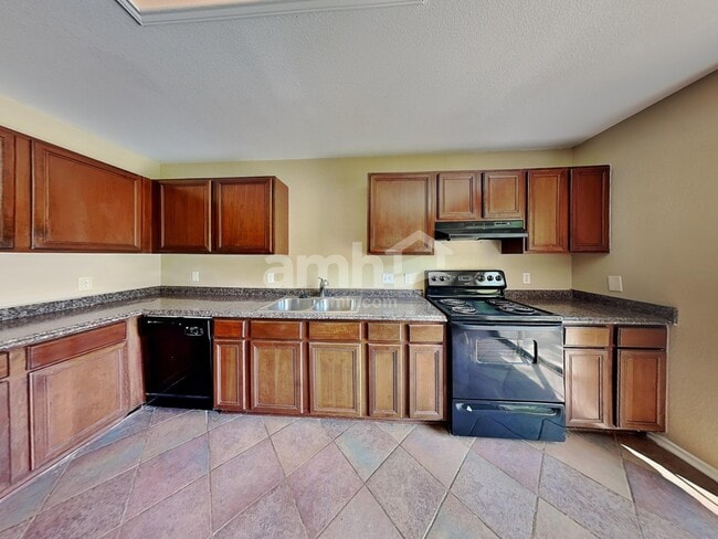 Building Photo - 7537 Marble Ridge Dr