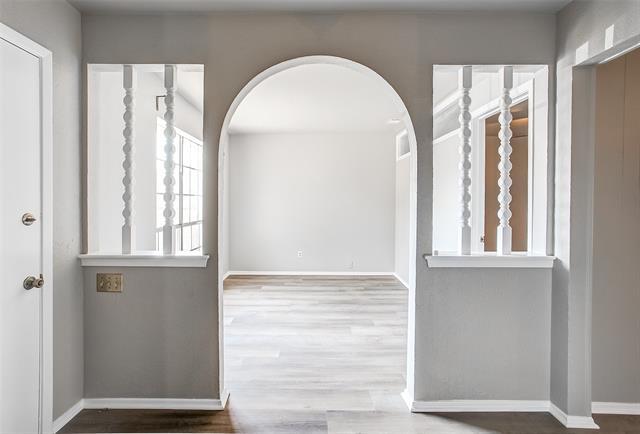 Foto del edificio - 1412 Lamplighter Ln