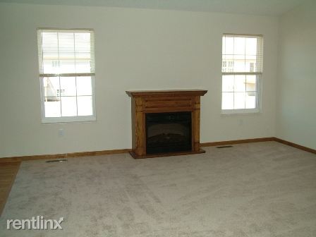 Foto del edificio - 5636 Arrow Ridge Rd