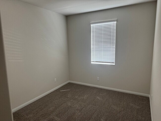 Foto del edificio - 7206 Veranda Ln