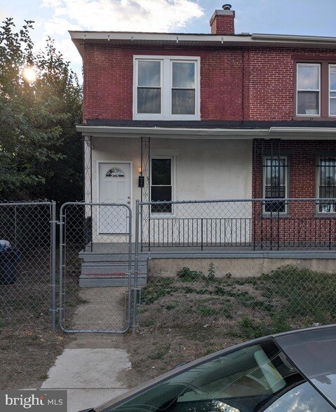 Primary Photo - 933 S 7th St