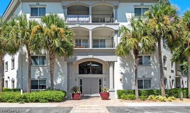 Foto del edificio - 1100 Pine Ridge Rd