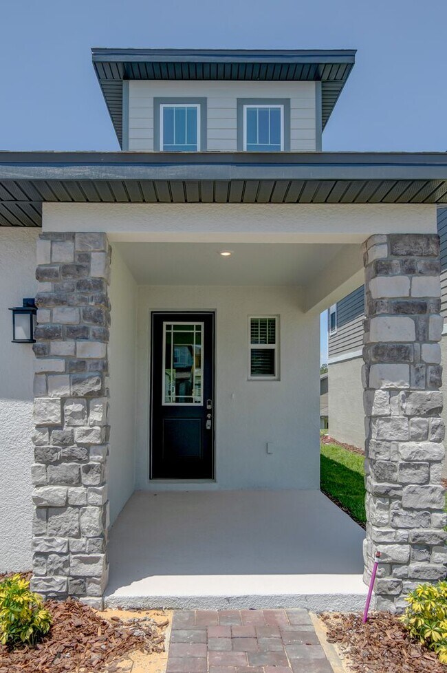 Building Photo - Gorgeous brand new 2 story 4 bed/2.5 bath ...
