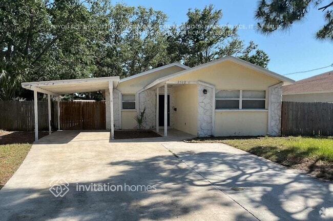 Building Photo - 2512 Casilla Way S