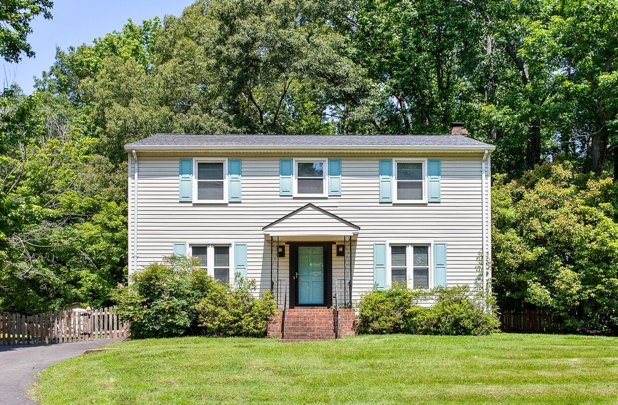 Foto principal - $2,500 / 3 br / 3 ba / 1,750 sqft