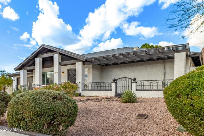 Foto del edificio - 15014 N 20th St