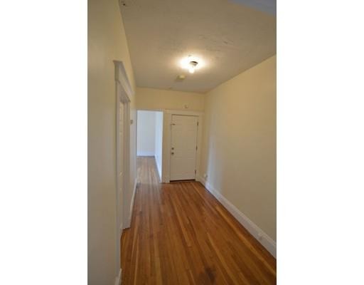 Foto del edificio - 318 Fuller St