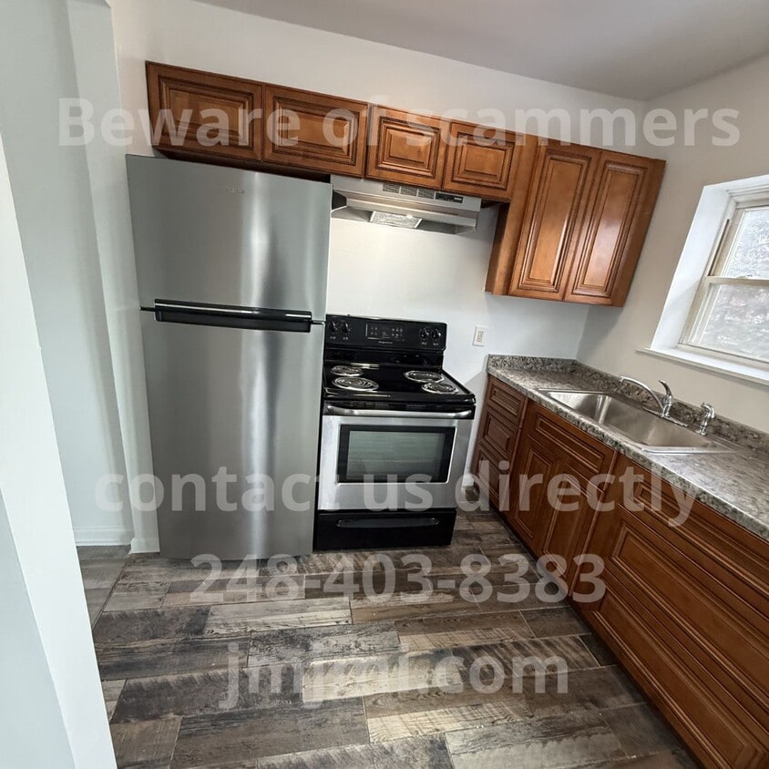 Building Photo - 51 S Francis St