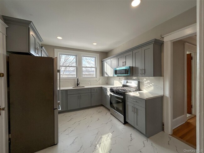 Foto del edificio - 51 Park Ave