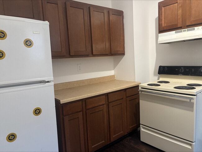 Photo - 714 S 42nd St House