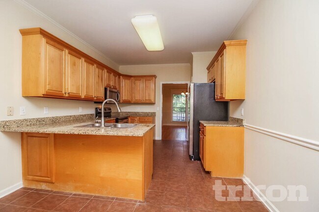 Foto del edificio - 746 Sergio Ave