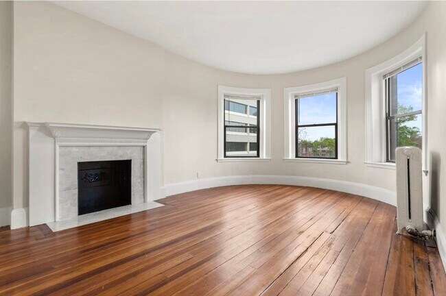 Foto del edificio - 1010 Massachusetts Ave