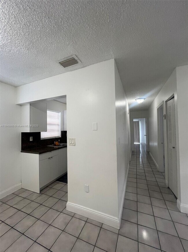 Foto del edificio - 5935 W 26th Ave