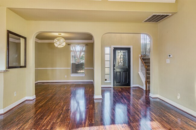 Foto del edificio - 3403 Hickory Creek Dr