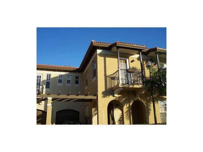 Building Photo - 6920 Julia Gardens Dr
