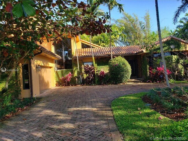 Foto del edificio - 7201 SW 58th St