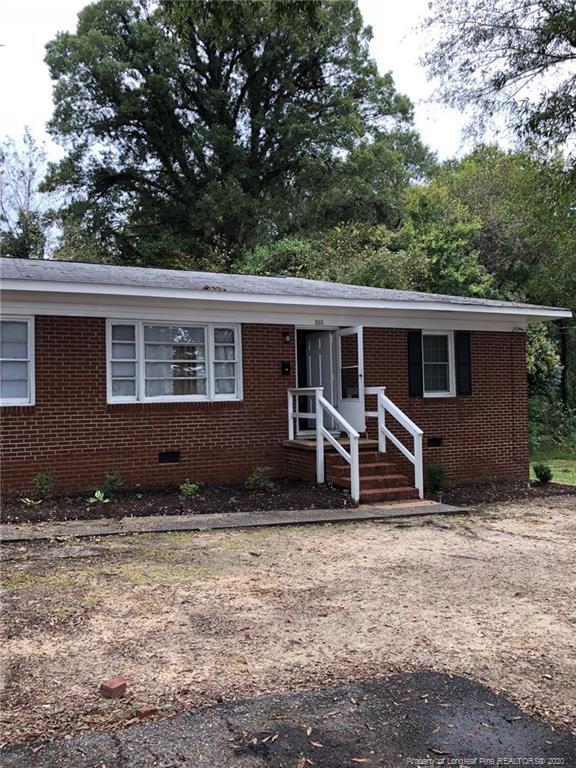 211 W Weatherspoon St, Sanford, NC 27330 House Rental in Sanford, NC