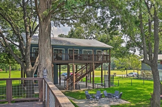Foto del edificio - 416 Turtle Ln