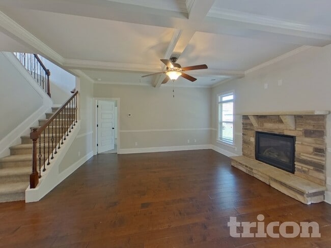 Building Photo - 1206 Trophy Clb Ave