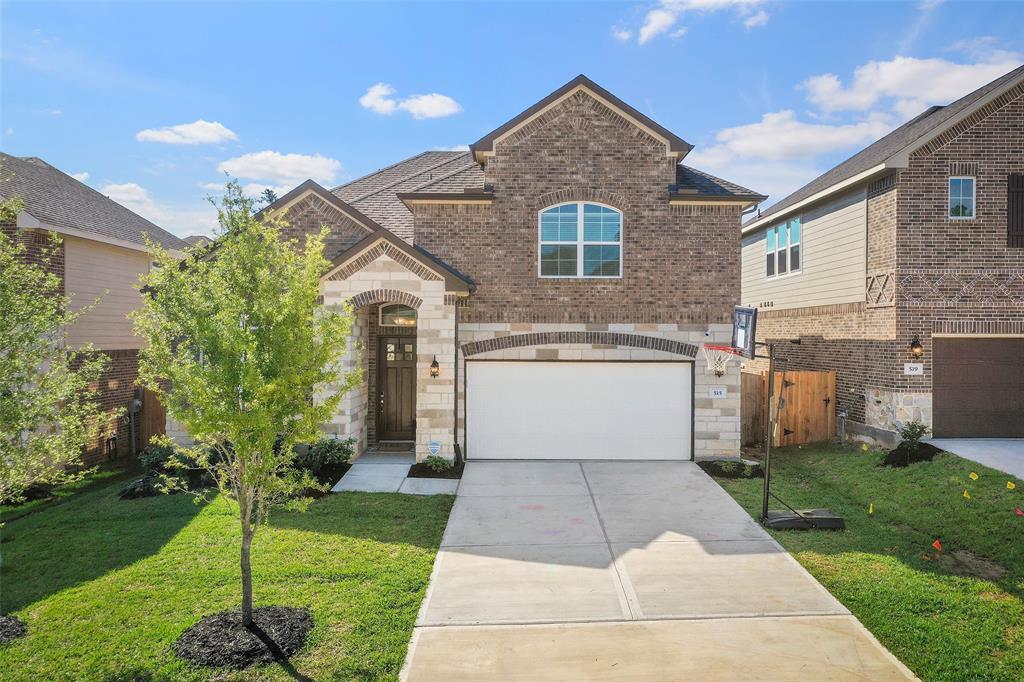 Foto principal - 515 Highland Thicket Dr