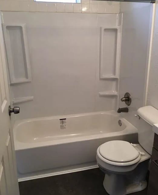 Foto del edificio - 307 Holly St