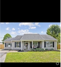 Building Photo - 1246 Woods Way