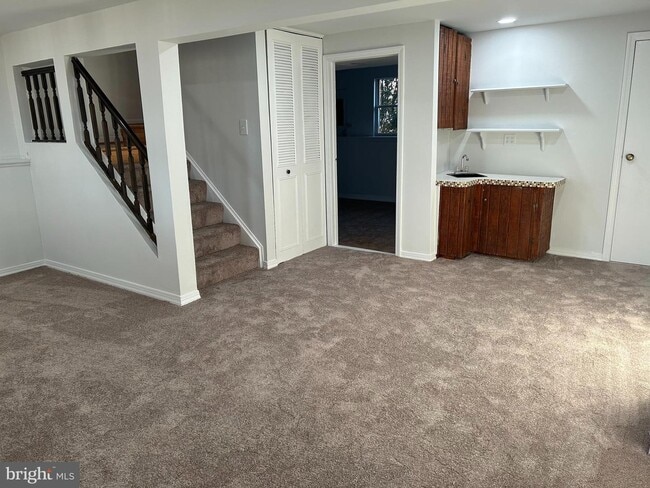 Building Photo - 9415 Granite Hill