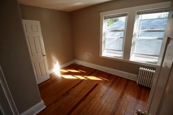 Building Photo - 20 Teel St