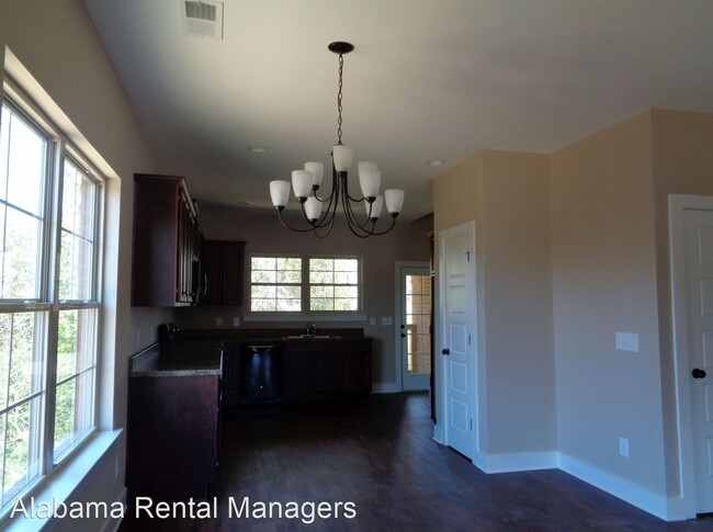 Building Photo - 4 br, 3.5 bath House - 366 Gowins Drive