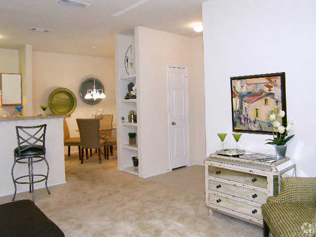 Sala de estar - A2 - Legacy Oaks Apartments