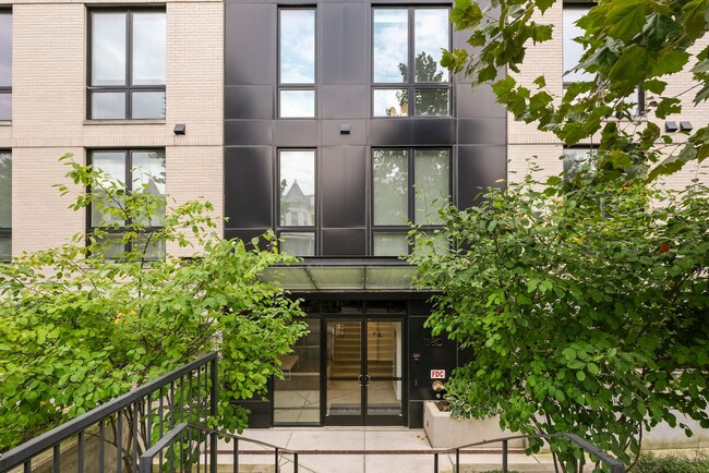 Building Photo - 1380 Quincy St NW