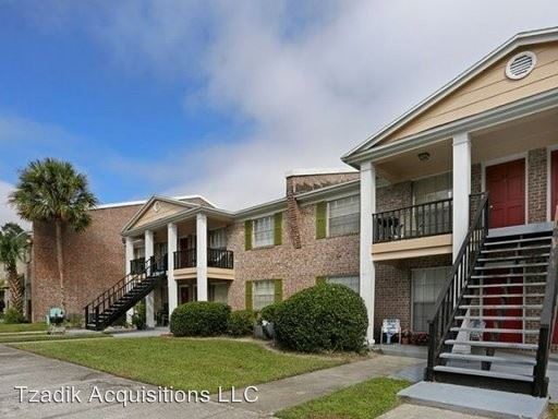 Foto principal - 1 br, 1 bath Apartment - 8050 103 rd Street
