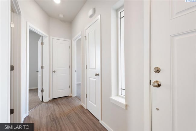 Foto del edificio - 5505 Remington Dr