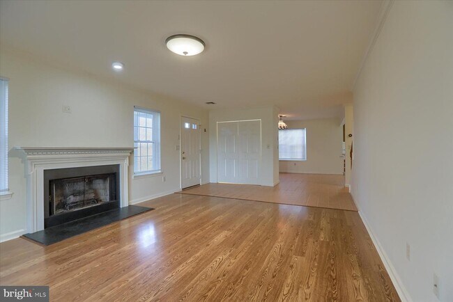 Foto del edificio - 2166 Wexford Rd