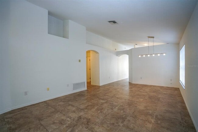 Building Photo - 5136 Sterling Manor Dr