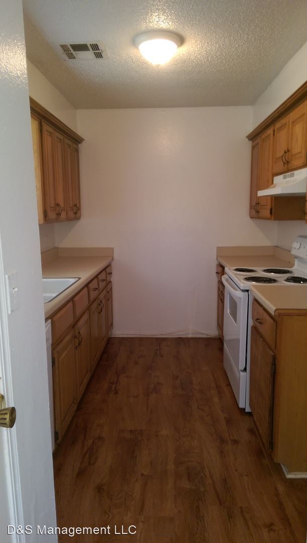 Foto del edificio - 2 br, 1 bath House - 166 NE 12th St